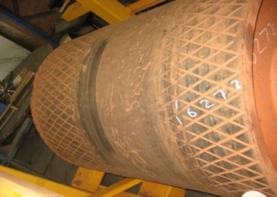 Worn out rubber lagging