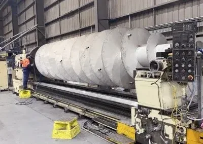 Poreba Lathe 400x300 1