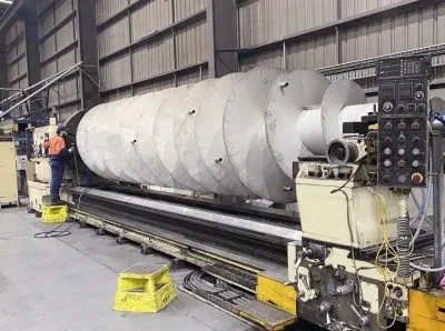 Poreba Lathe 400x300 1